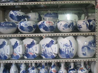 景德镇青花写意手绘花瓶 典雅工艺与健康关怀的完美融合